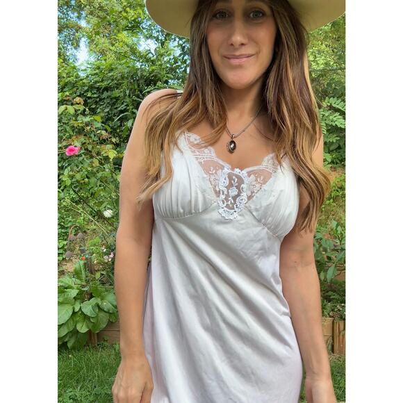 Vintage Ivory Lace Slip Dress - Picture 6 of 9